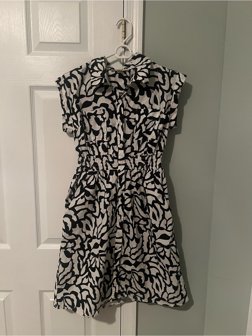 Monteau Black and White Floral-Style  Dress